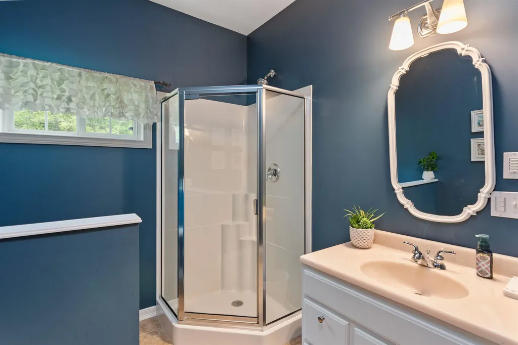 60 Heather Lane Williston VT 05495