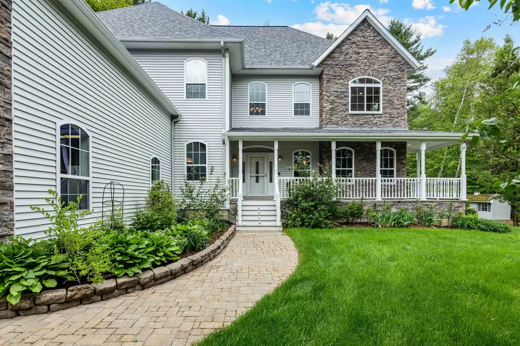 60 Heather Lane Williston VT 05495