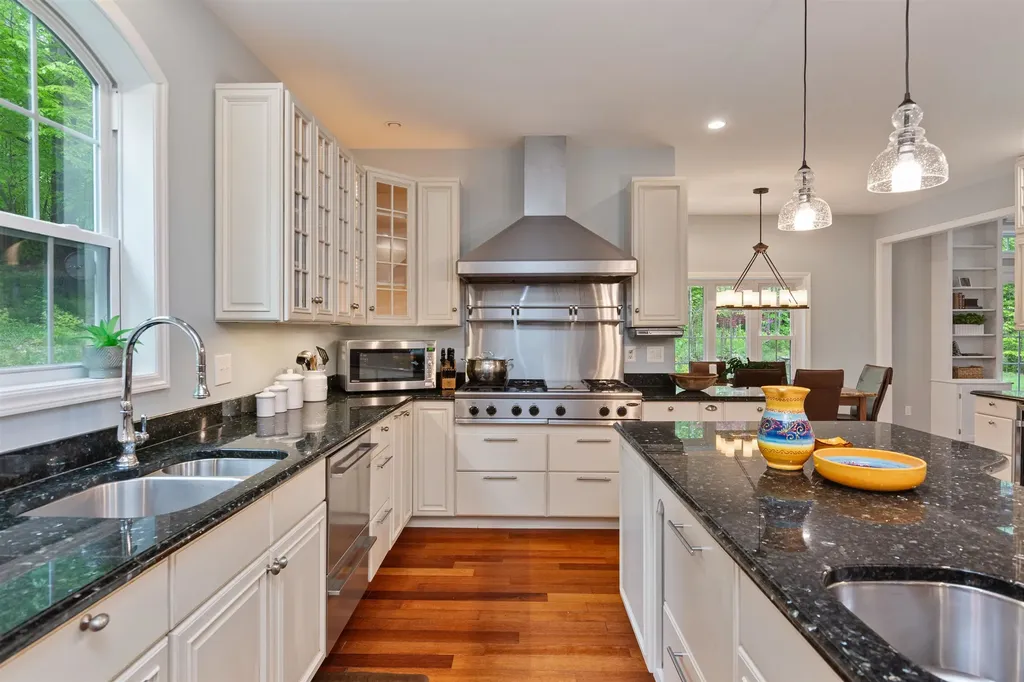 60 Heather Lane Williston VT 05495