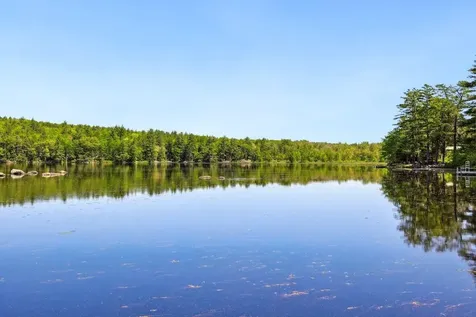 207 Long Pond Road Northwood NH 03261