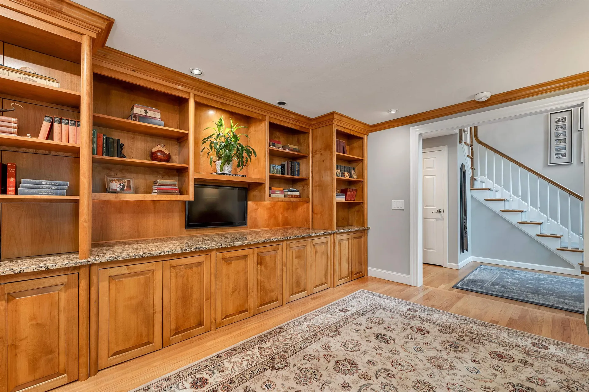 17 Harvard Lane Bedford NH 03110