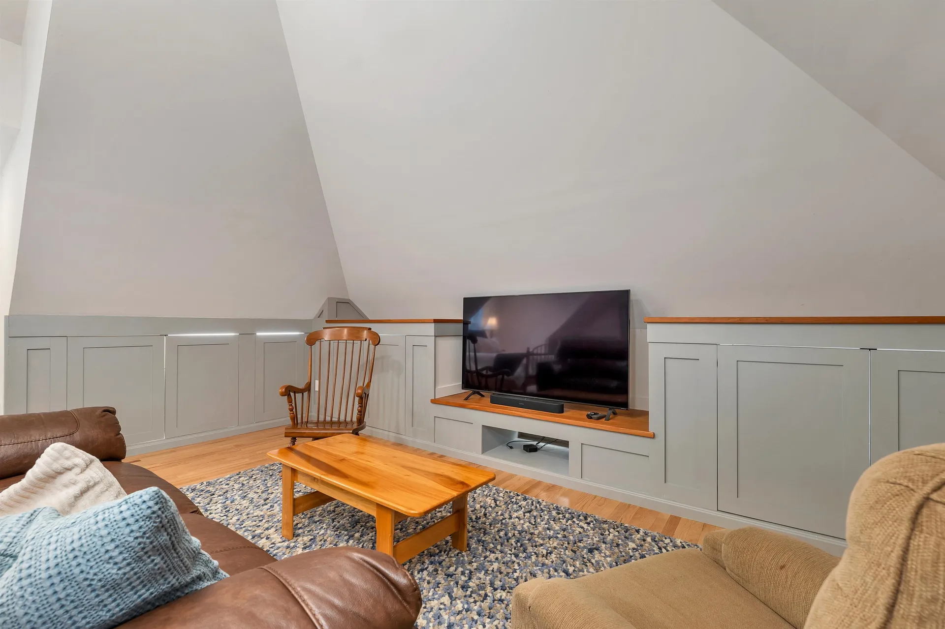17 Harvard Lane Bedford NH 03110