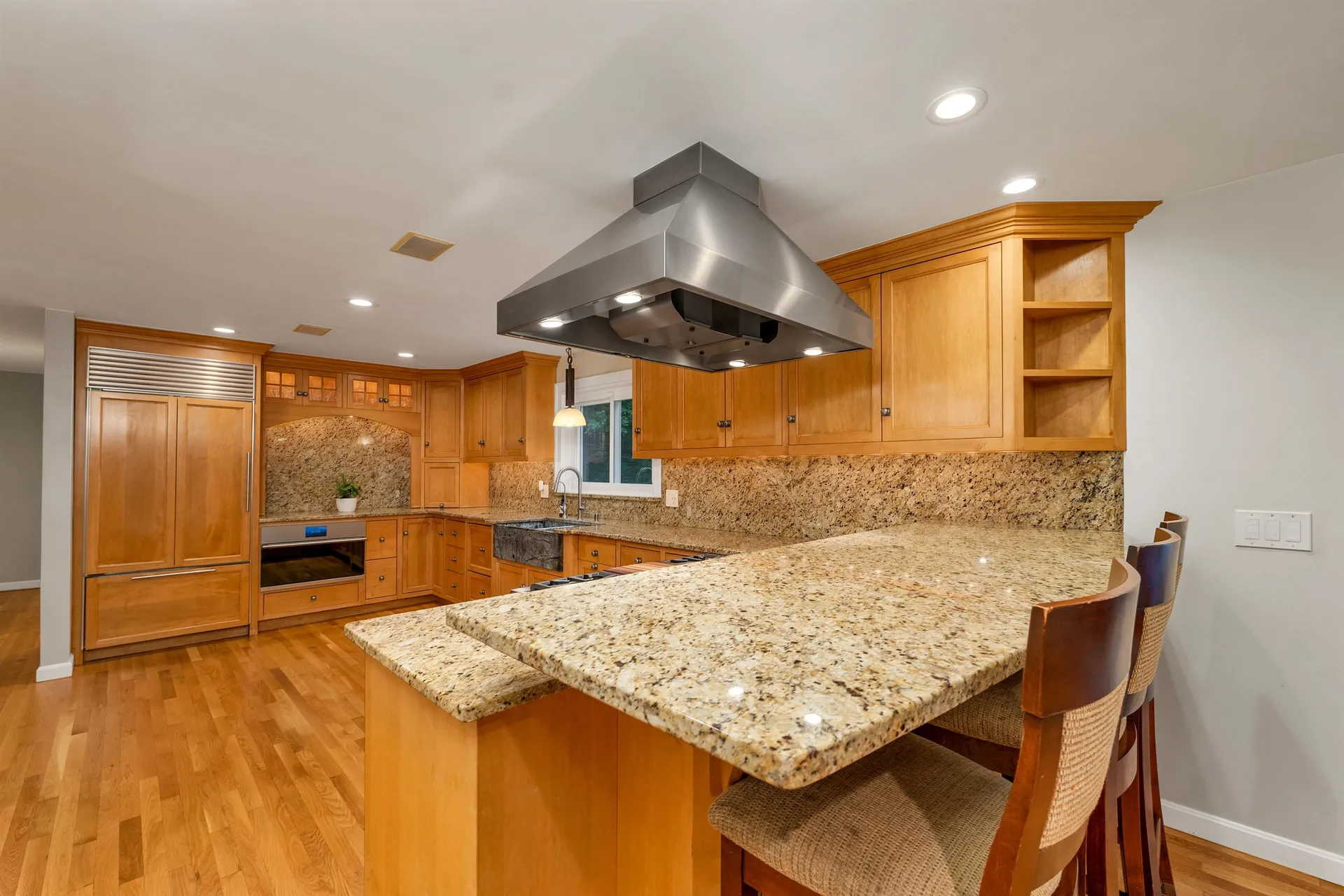 17 Harvard Lane Bedford NH 03110