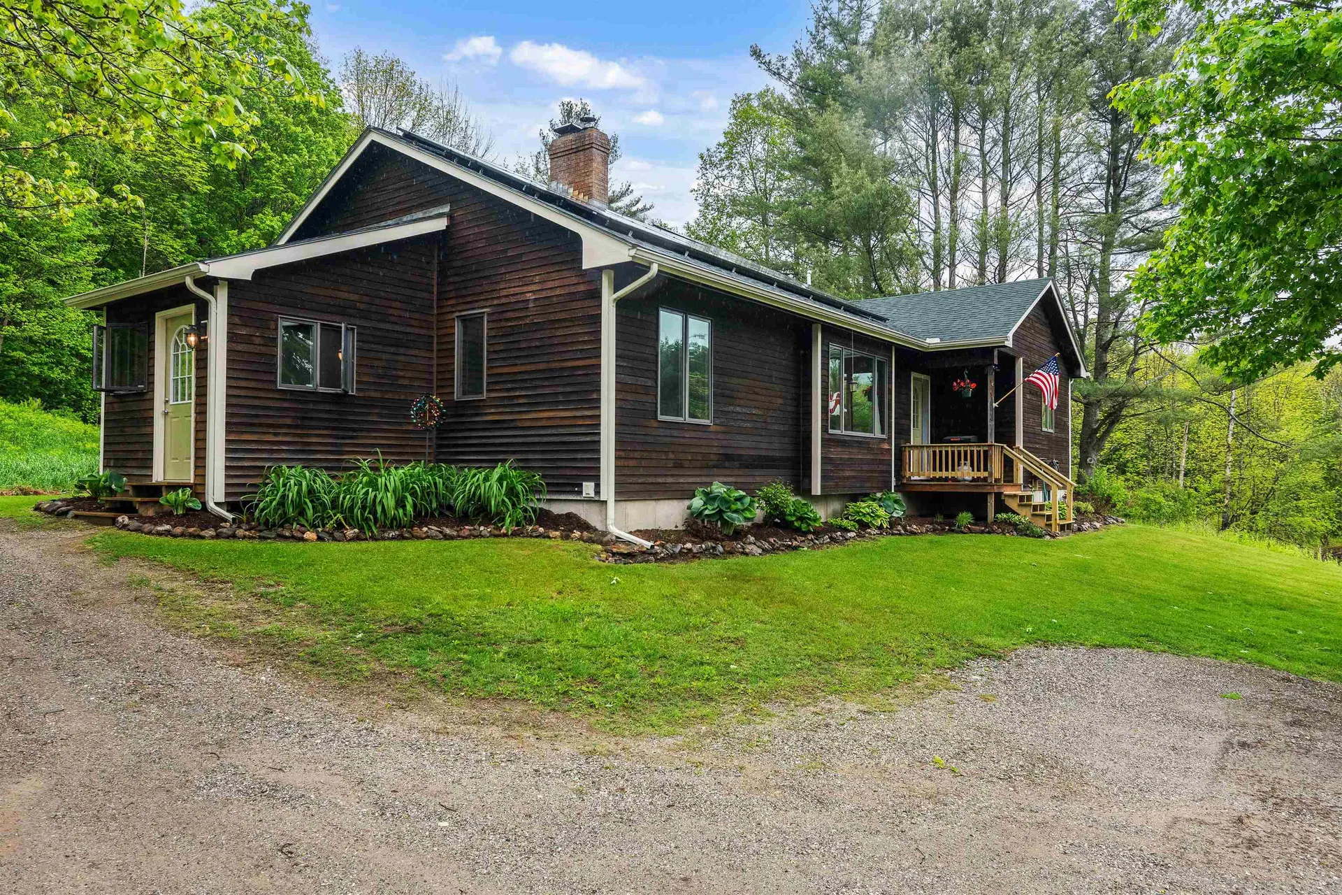 8494 Main Road Huntington VT 05462