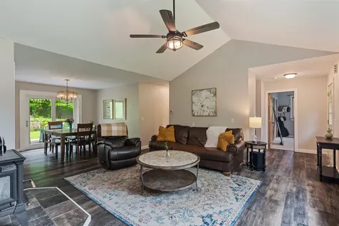 8494 Main Road Huntington VT 05462