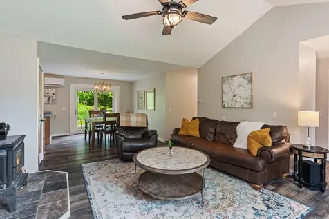 8494 Main Road Huntington VT 05462