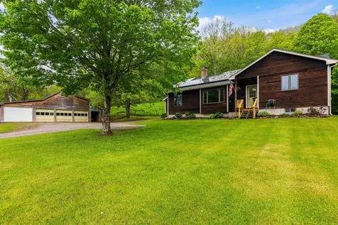 8494 Main Road Huntington VT 05462