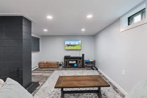 8494 Main Road Huntington VT 05462