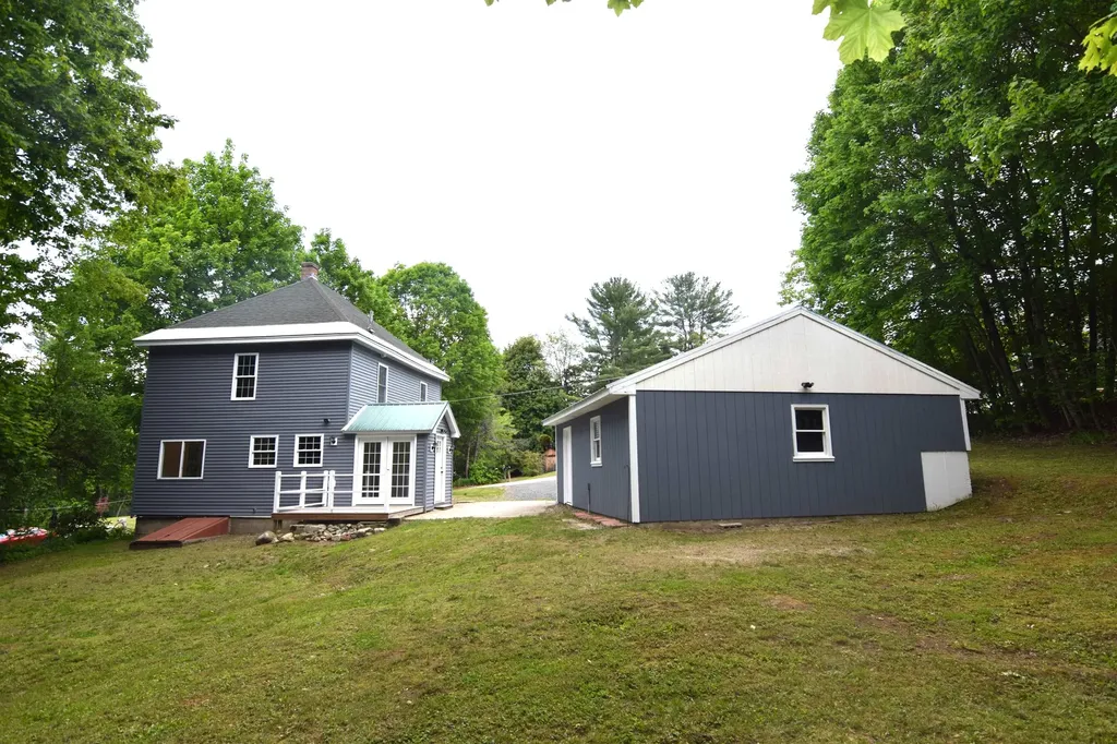 9 Short Street Newport NH 03773