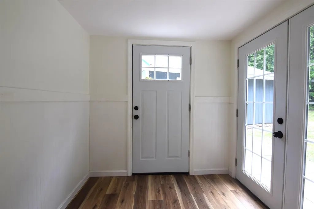 9 Short Street Newport NH 03773