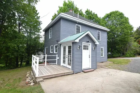 9 Short Street Newport NH 03773