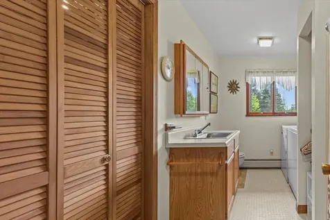 18 Birchwood E Road Barre Town VT 05670