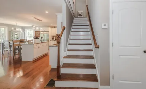 28 Sandybrook Drive Raymond NH 03077