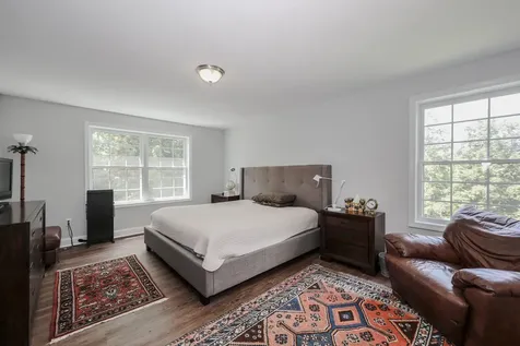 28 Sandybrook Drive Raymond NH 03077