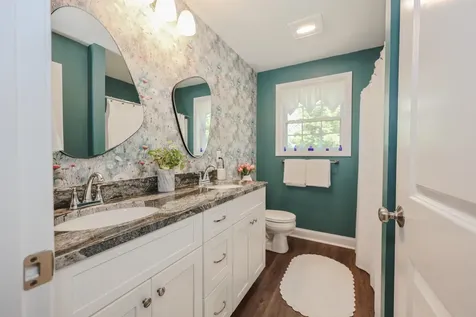28 Sandybrook Drive Raymond NH 03077