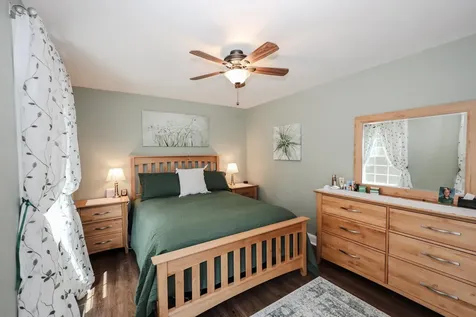 28 Sandybrook Drive Raymond NH 03077