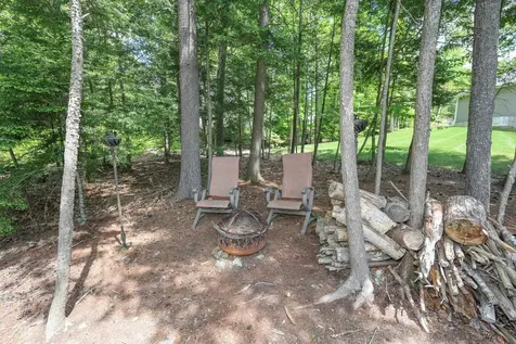 28 Sandybrook Drive Raymond NH 03077
