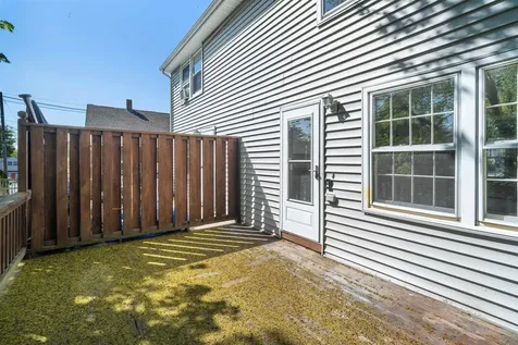 105 High Street Hampton NH 03842