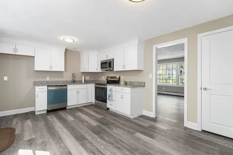105 High Street Hampton NH 03842