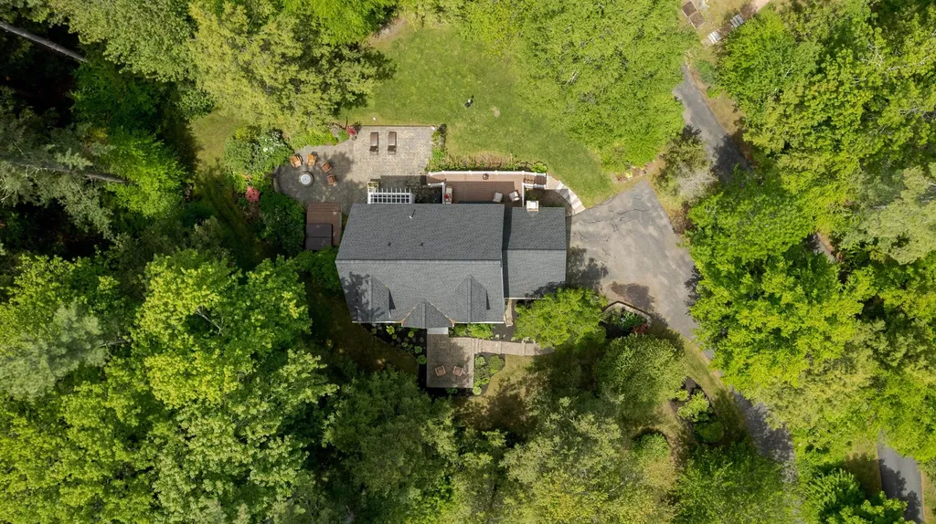 22 Captains Way Exeter NH 03833