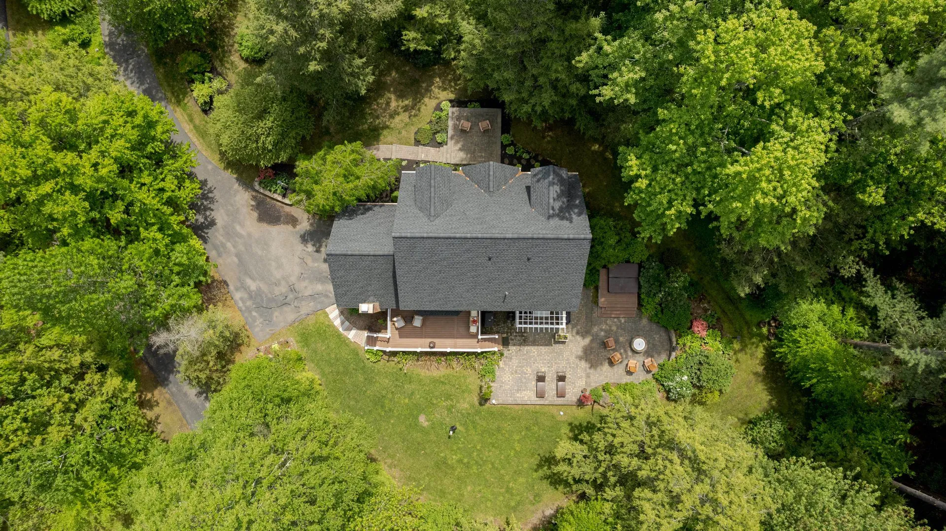 22 Captains Way Exeter NH 03833