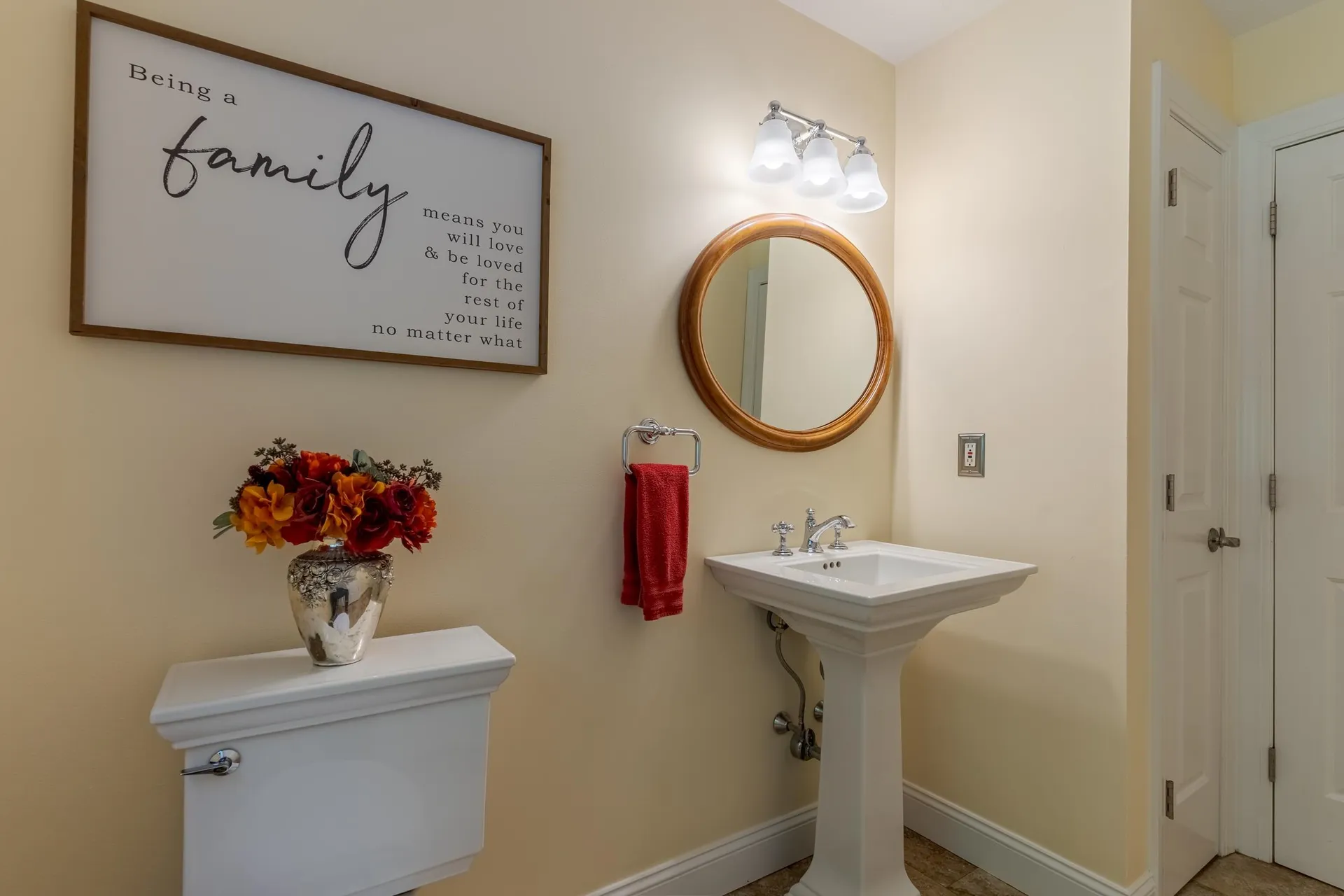 22 Captains Way Exeter NH 03833