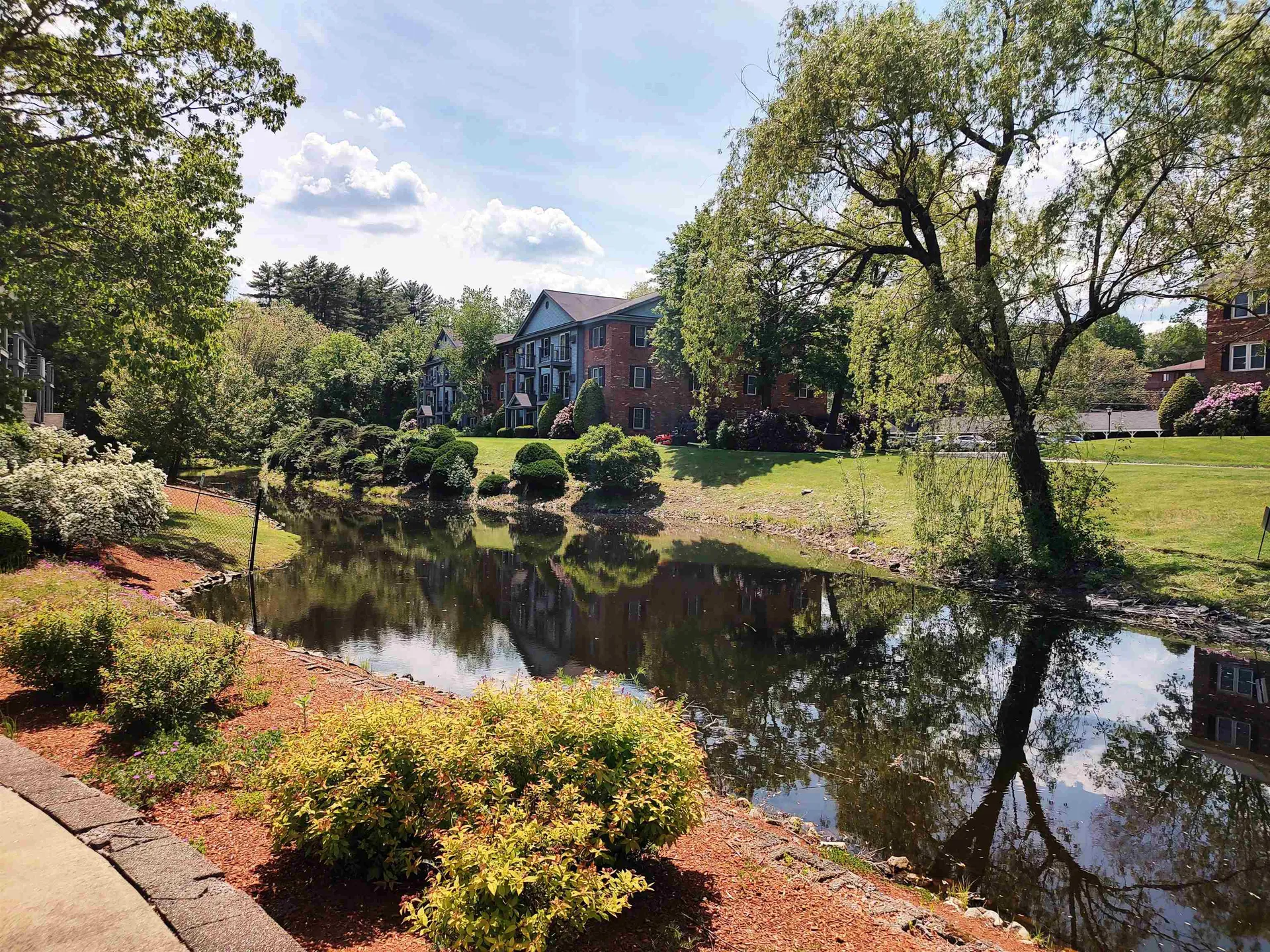 6 Northbrook Drive Manchester NH 03102