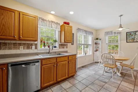 210 Kent Farm Road Hampstead NH 03841