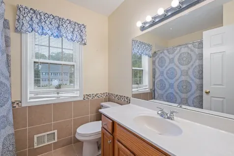 210 Kent Farm Road Hampstead NH 03841