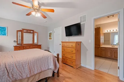 210 Kent Farm Road Hampstead NH 03841