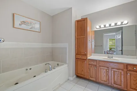 210 Kent Farm Road Hampstead NH 03841