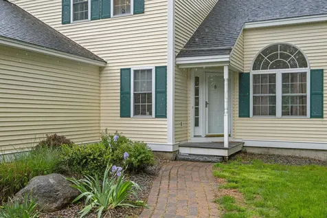 210 Kent Farm Road Hampstead NH 03841