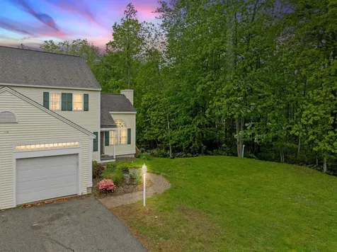 210 Kent Farm Road Hampstead NH 03841