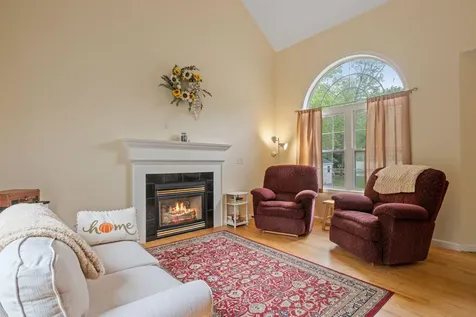 210 Kent Farm Road Hampstead NH 03841