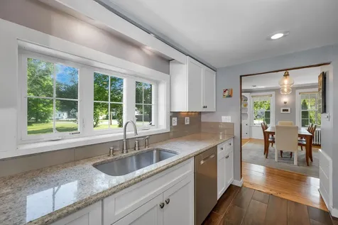 92 Mace Road Hampton NH 03842