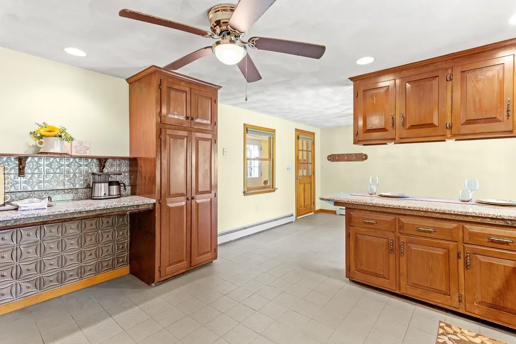 152 Coffin Road Epping NH 03042