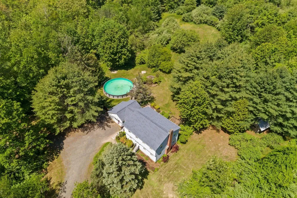 152 Coffin Road Epping NH 03042