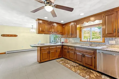 152 Coffin Road Epping NH 03042