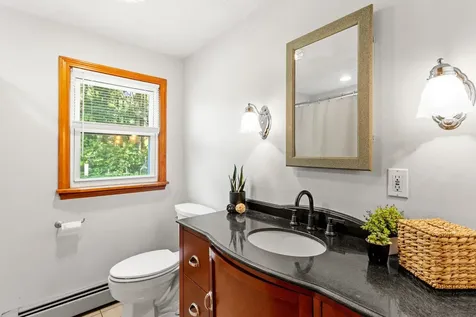 152 Coffin Road Epping NH 03042