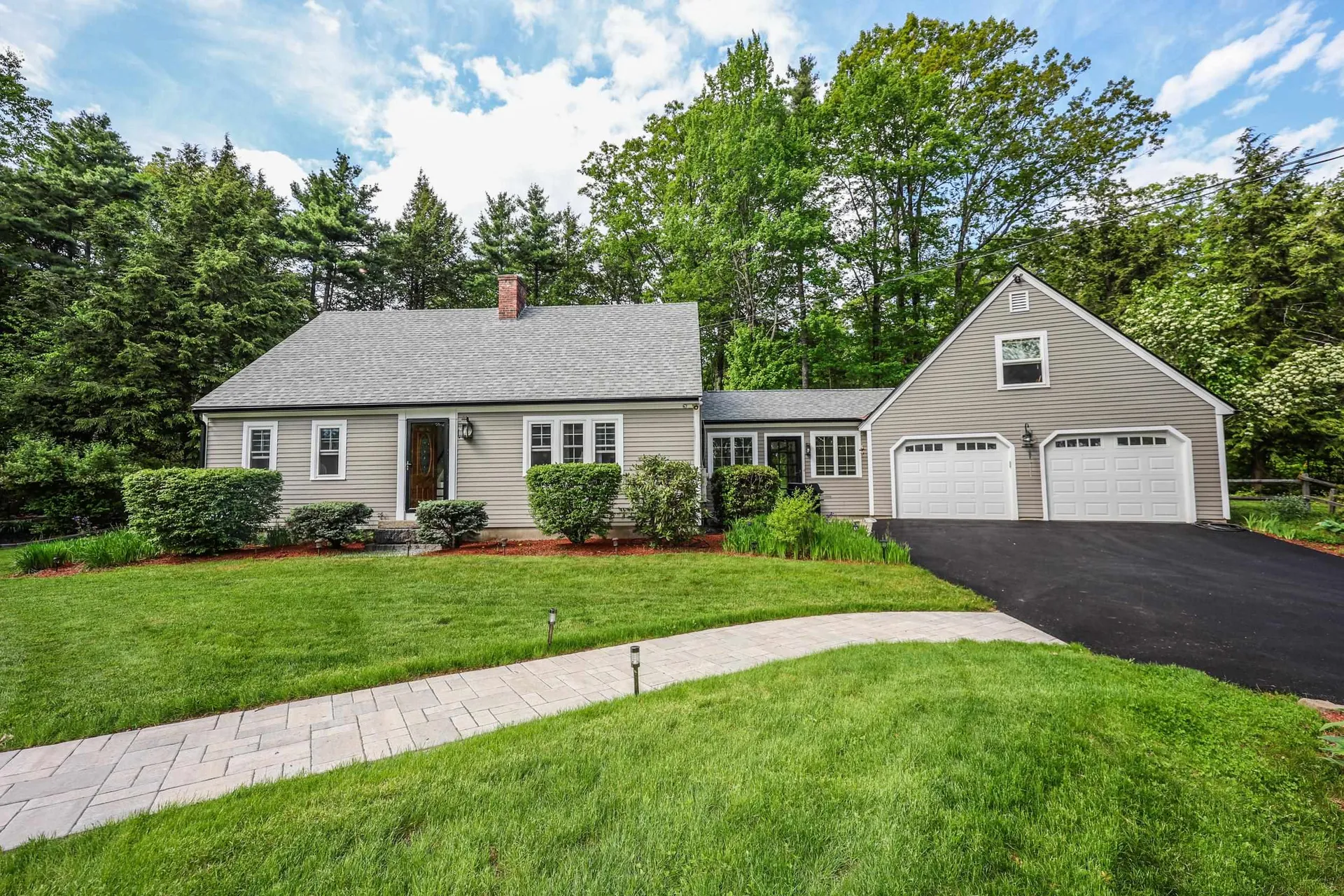 25 Brown Ridge Road Weare NH 03281