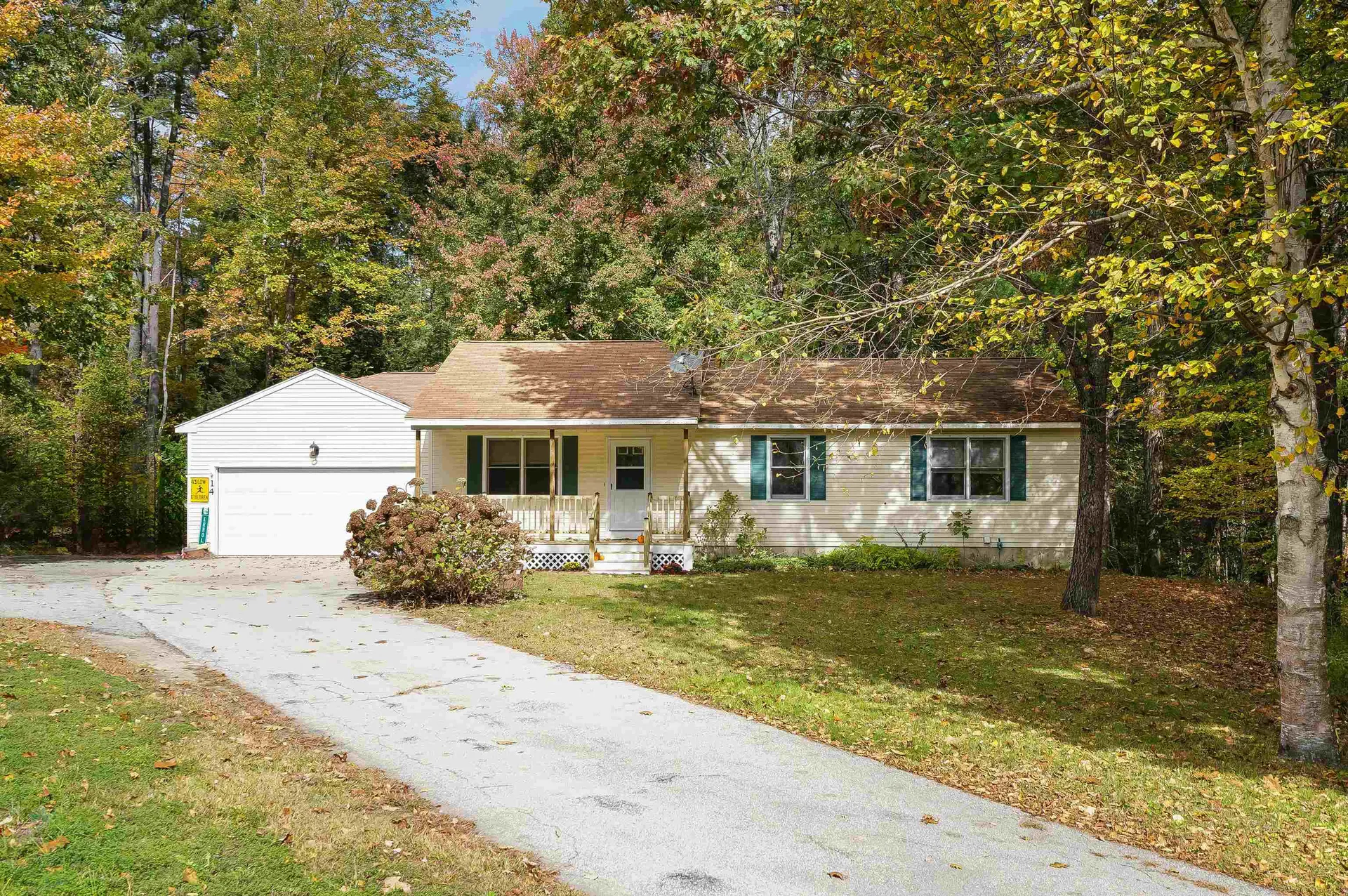 14 Joshua Road Amherst NH 03031