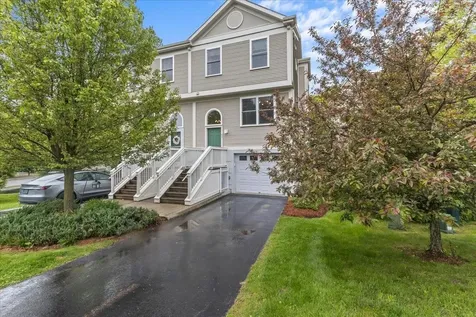 47 Finch Court South Burlington VT 05403