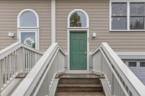47 Finch Court South Burlington VT 05403