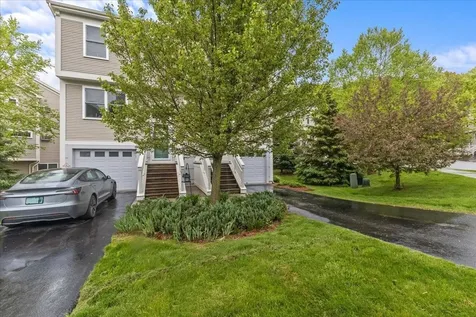 47 Finch Court South Burlington VT 05403