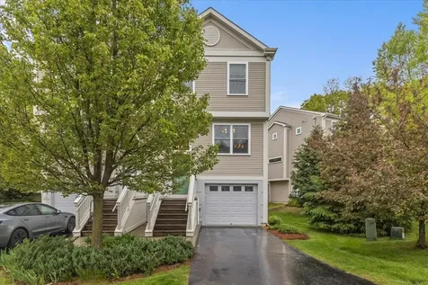 47 Finch Court South Burlington VT 05403