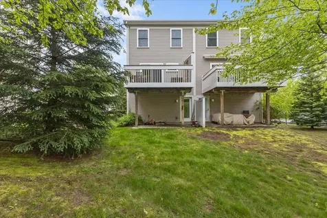 47 Finch Court South Burlington VT 05403