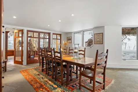 2334 South Road Woodstock VT 05091