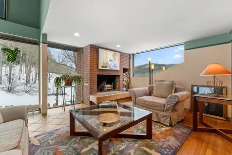 2334 South Road Woodstock VT 05091