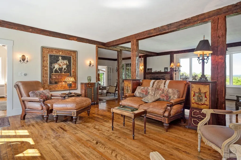 104 Knights Hill Road New London NH 03257