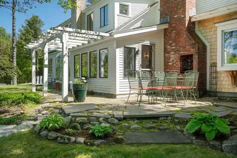 104 Knights Hill Road New London NH 03257